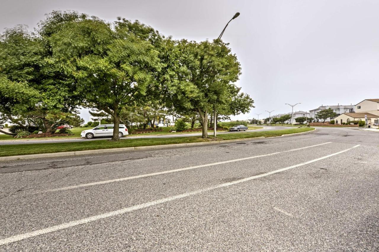 Brigantine Townhome Near Beaches And Ac Casinos Bagian luar foto